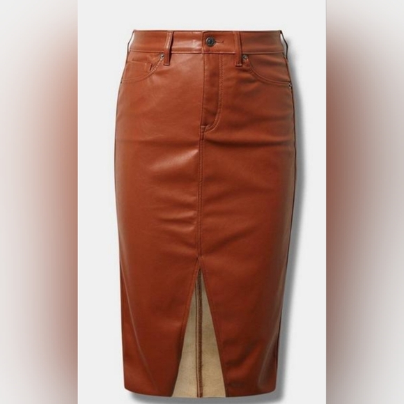 NWT Torrid Faux Leather Front Slit Skirt, Sz 22 - Picture 4 of 8